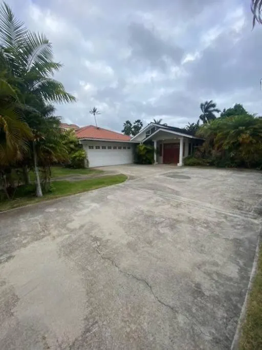 Best Vacation Rental House Close To Kahala Beach ! Honolulu 0*,  United States