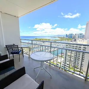 Ilikai 2127 - Spacious With Spectacular Ocean & Harbor Views Holiday home
